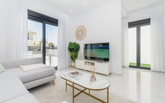 Villa – San Miguel-Ref:40402