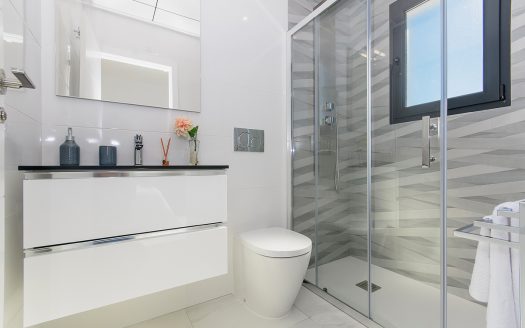 Villa – San Miguel-Ref:40402