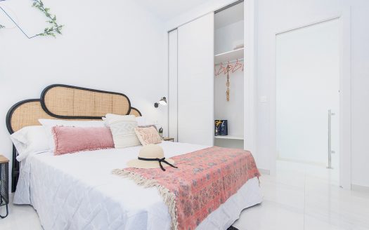 Villa – San Miguel-Ref:40402