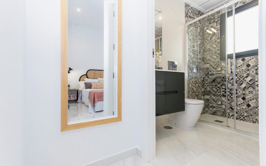 Villa – San Miguel-Ref:40402