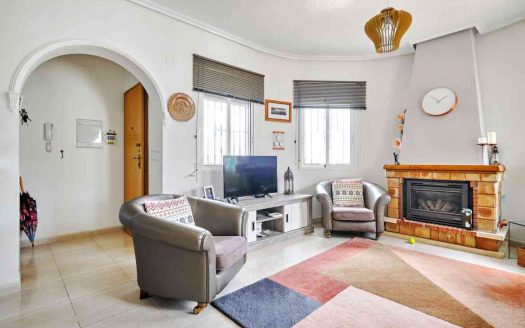 Villa – Pinar de Campoverde – Ref:40774