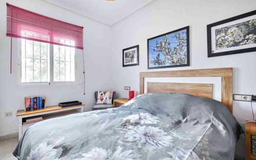 Villa – Pinar de Campoverde – Ref:40774