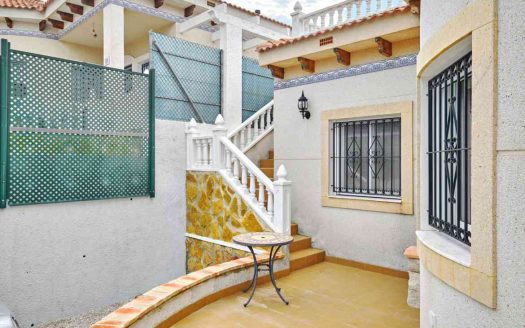 Villa – Pinar de Campoverde – Ref:40774