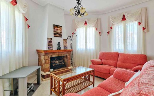 Villa – Pinar de Campoverde – Ref:40675