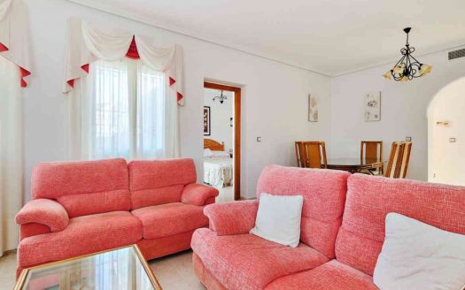 Villa – Pinar de Campoverde – Ref:40675