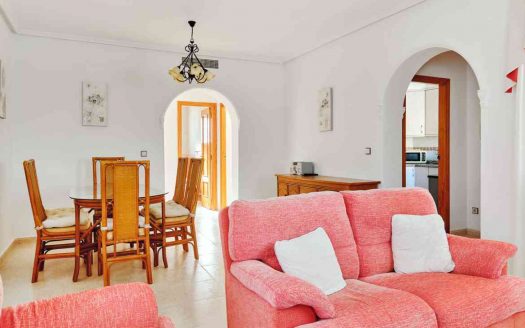 Villa – Pinar de Campoverde – Ref:40675