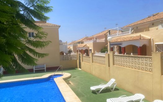 Villa – Punta Prima – Ref:58907