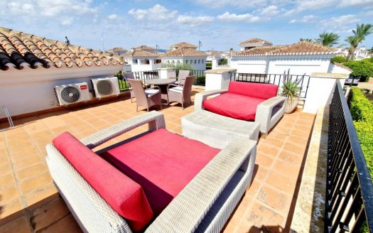 Villa – Roldan – Ref:60334