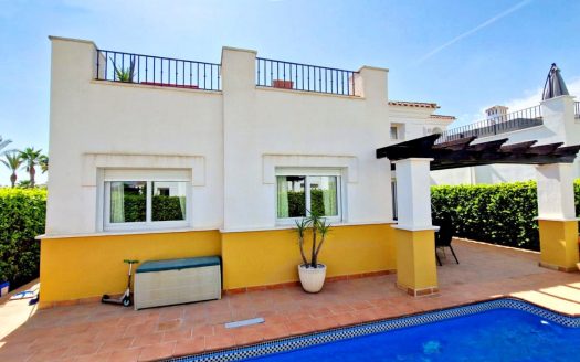 Villa – Roldan – Ref:60334