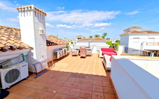 Villa – Roldan – Ref:60334