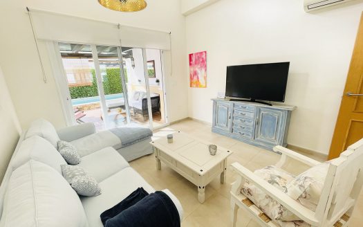 Villa – Roldan – Ref:42903