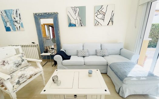 Villa – Roldan – Ref:42903