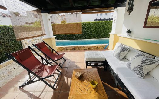 Villa – Roldan – Ref:42903