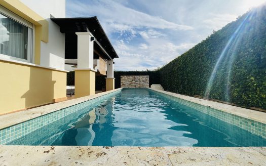 Villa – Roldan – Ref:42903