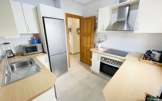 Villa – Roldan – Ref:42903