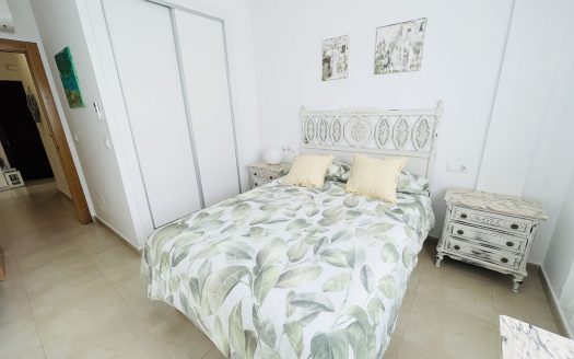 Villa – Roldan – Ref:42903