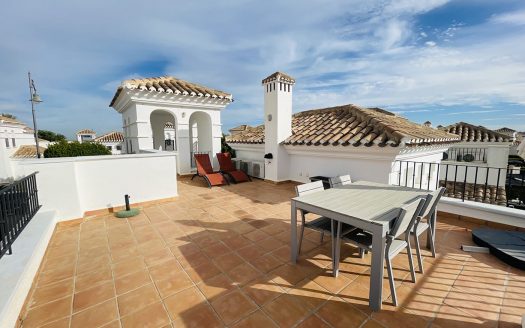 Villa – Roldan – Ref:42903