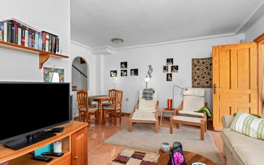 Villa – Los Altos – Ref:64344