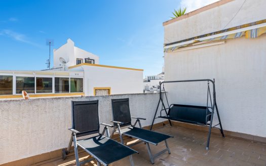 Villa – Los Altos – Ref:64344