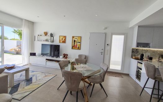 Villa – Pilar de la Horadada – Ref:66476