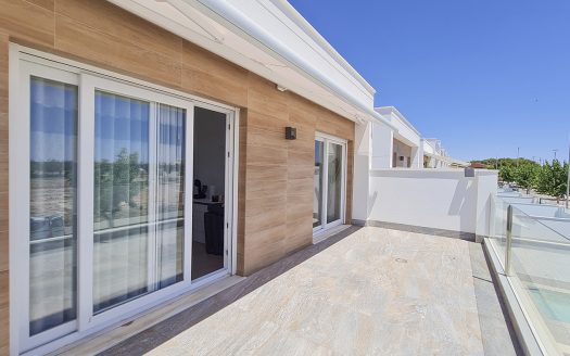 Villa – Pilar de la Horadada – Ref:66476