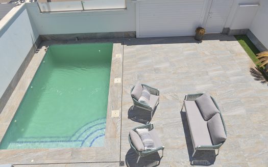 Villa – Pilar de la Horadada – Ref:66476