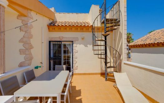 Villa – Los dolses – Ref:66680