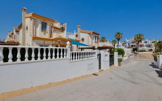 Villa – Los dolses – Ref:66680