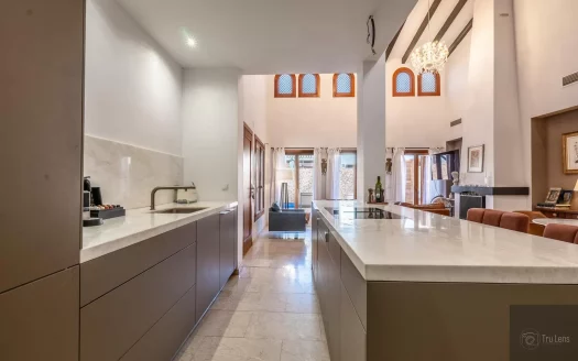 Villa – Baños y mendigo – Ref:69537