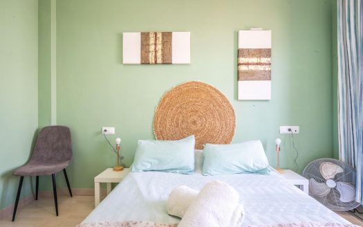 Villa – Baños y mendigo – Ref:69564