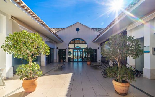 Villa – Baños y mendigo – Ref:69564