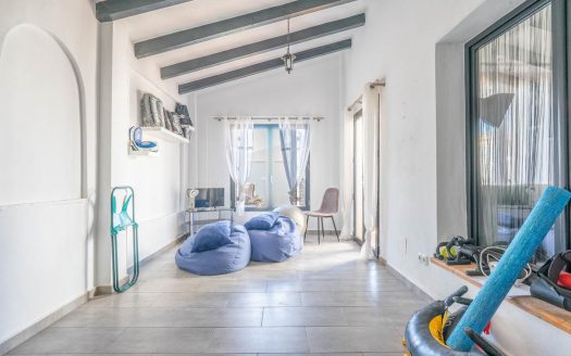 Villa – Baños y mendigo – Ref:69564