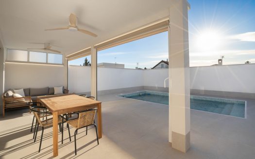 Villa – Torrevieja – Ref:72634