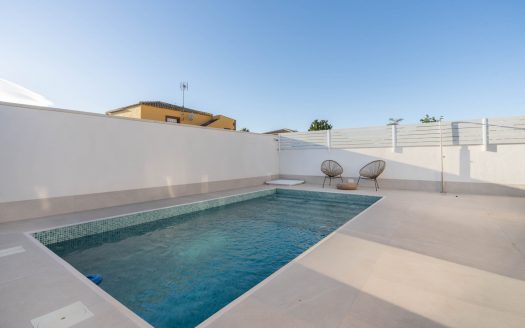 Villa – Torrevieja – Ref:72634