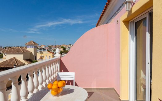 Maison – Villamartin – Ref:73629