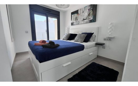 Villa – San Miguel-Ref:75652