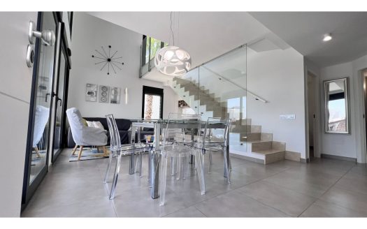 Villa – San Miguel-Ref:75652