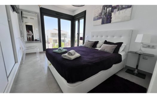 Villa – San Miguel-Ref:75652