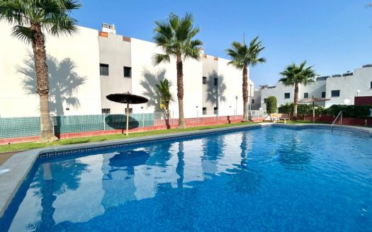 Bungalow – Los Altos – Ref:75144