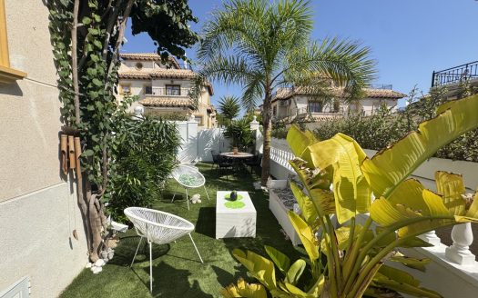 Villa – Villamartin – Ref:76001