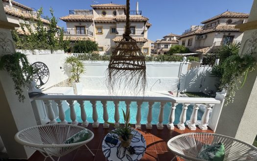 Villa – Villamartin – Ref:76001