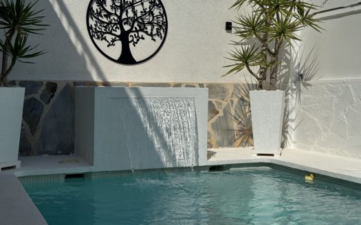 Villa – Villamartin – Ref:76001