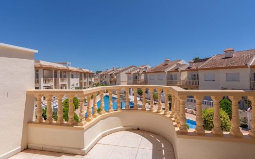 Maison – Ciudad Quesada – Ref:76651