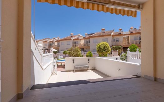 Maison – Ciudad Quesada – Ref:76651