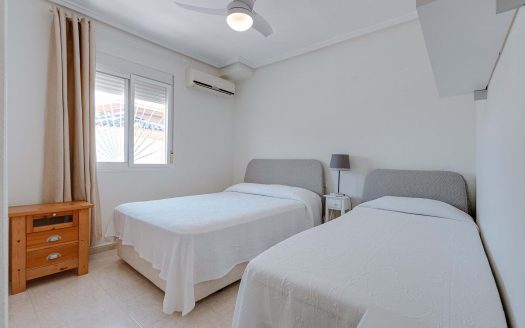 Maison – Ciudad Quesada – Ref:76651