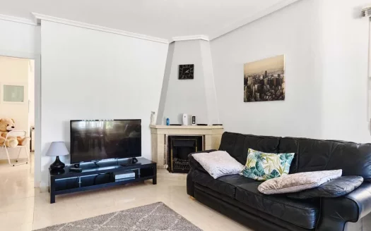 Villa – Pinar de Campoverde – Ref:76050