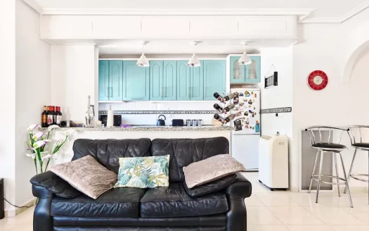 Villa – Pinar de Campoverde – Ref:76050