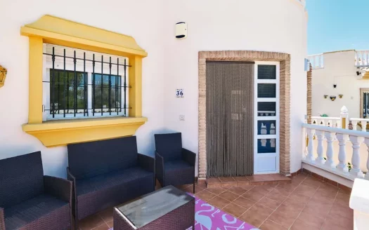 Villa – Pinar de Campoverde – Ref:76050