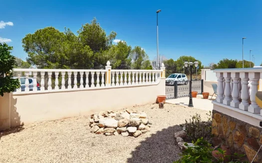 Villa – Pinar de Campoverde – Ref:76050