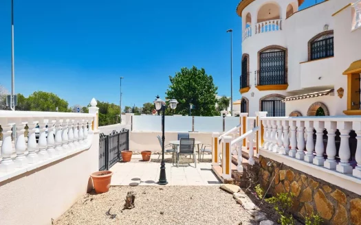 Villa – Pinar de Campoverde – Ref:76050